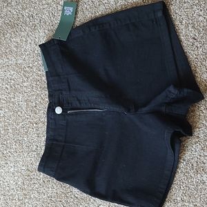 Black Size 6 shorts Wild Fable shorts